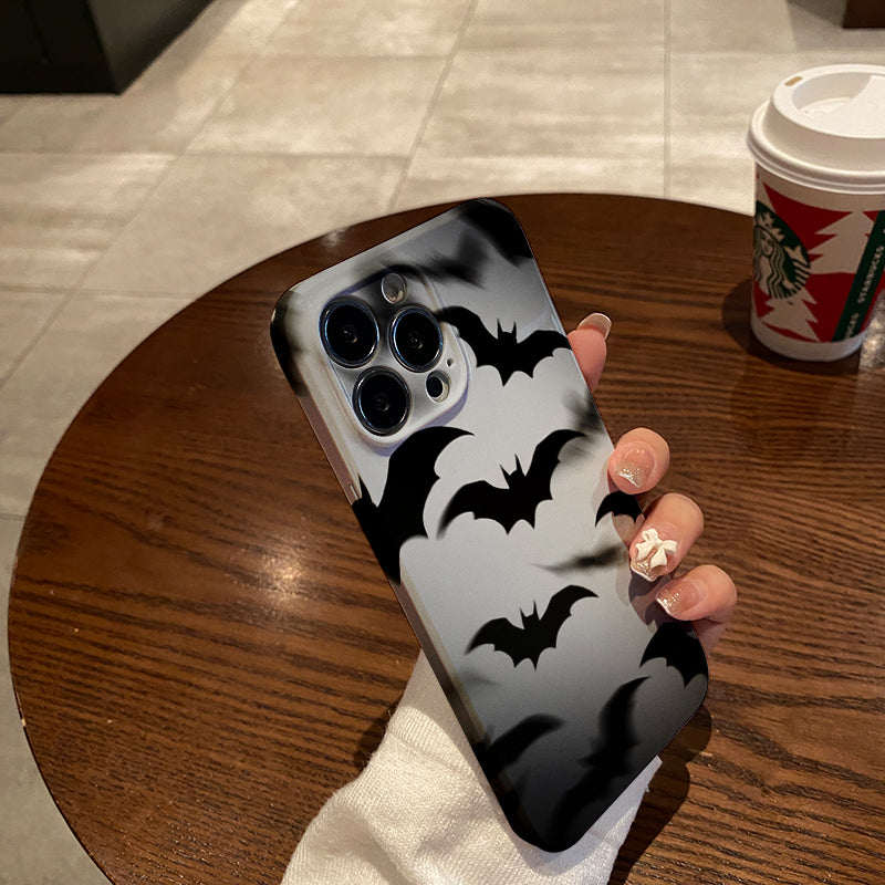 Flying Bats in Black and Whitephone case for iPhone/16/15/14/13/12/141/Plus/Pro/Max Hot sale wholesale customizable pattern cases