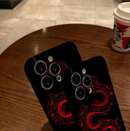 obile Phone Case with a Fierce Snake Pattern Outlined by Red Lines on a Background, Unique, with a Simple And Fashionable Style, with Lens Protection And Shock Absorption, Applicable to Iphone Series 1