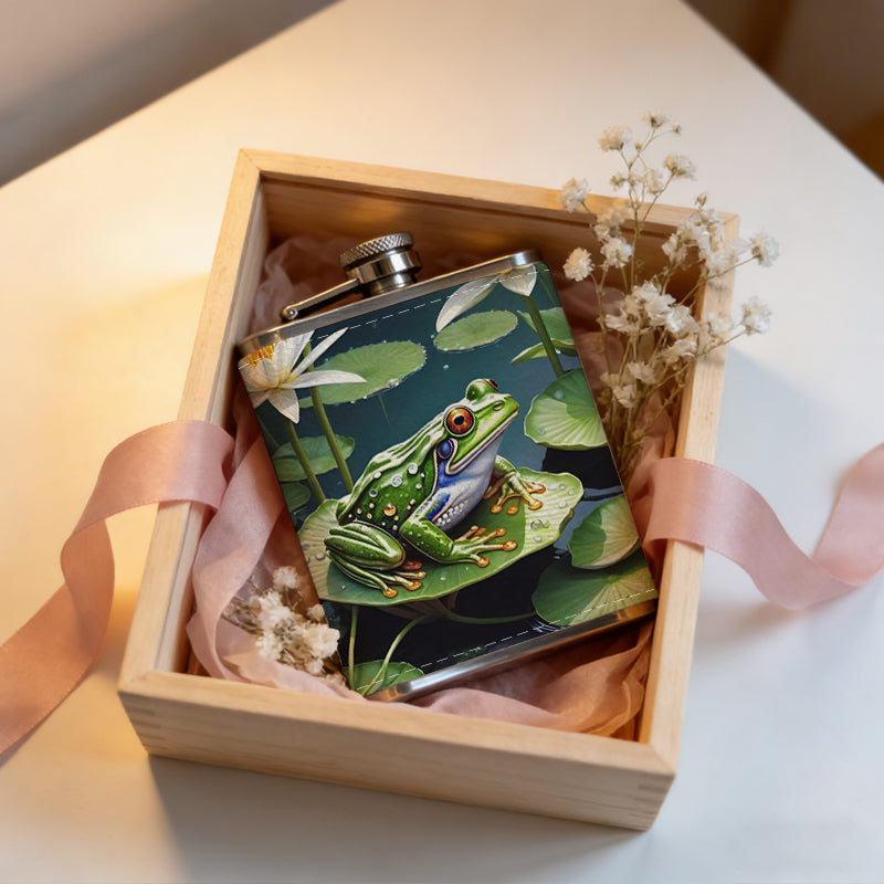 Frog on lily pad among lotus flowers 1pc of a Portable Flask, a Small Stainless Steel Liquor Flask, 8-Ounce Capacity, Suitable for Outdoor And Home Use