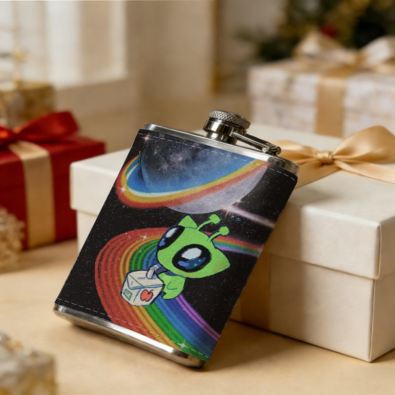 Green cartoon alien, rainbow and moon 1pc of a Portable Flask, a Small Stainless Steel Liquor Flask, 8-Ounce Capacity, Suitable for Outdoor And Home Use
