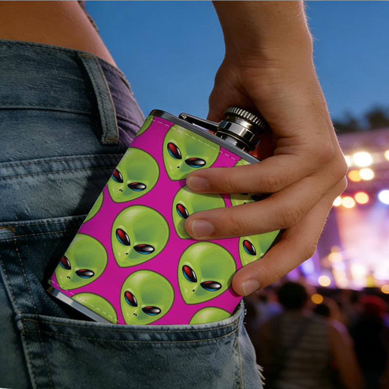 Green alien heads on pink background Stainless Steel Mini Flask - Design for Valentine's Day, Christmas, Father's Day Gifts - Ideal for Him, Dad, Boyfriend (Compact Travel-Ready)