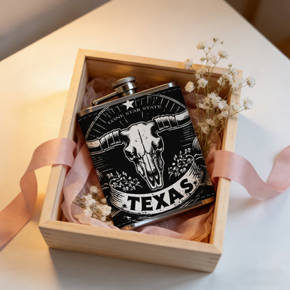 Texas longhorn skull badge Stainless Steel Mini Flask - Design for Valentine's Day, Christmas, Father's Day Gifts - Ideal for Him, Dad, Boyfriend (Compact Travel-Ready)