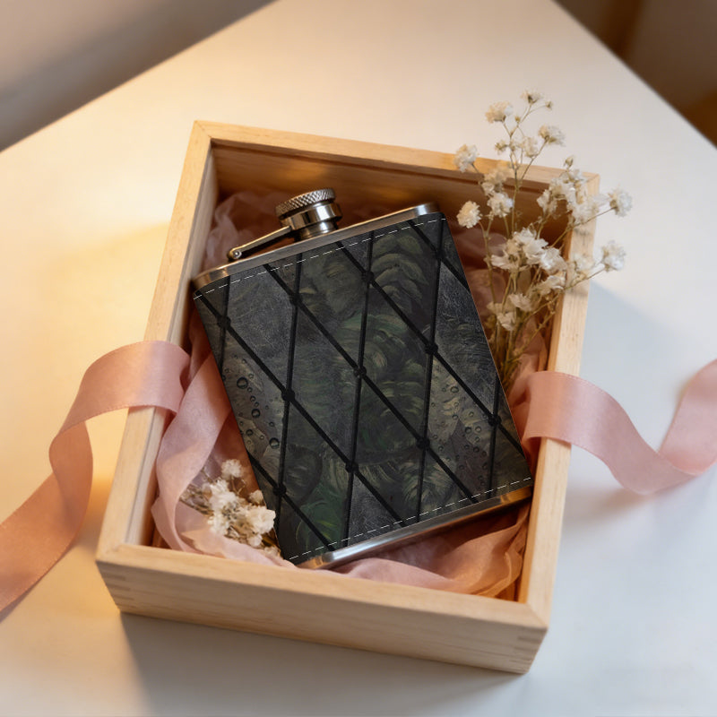 Dark argyle textured pattern Stainless Steel Mini Flask - Design for Valentine's Day, Christmas, Father's Day Gifts - Ideal for Him, Dad, Boyfriend (Compact Travel-Ready)