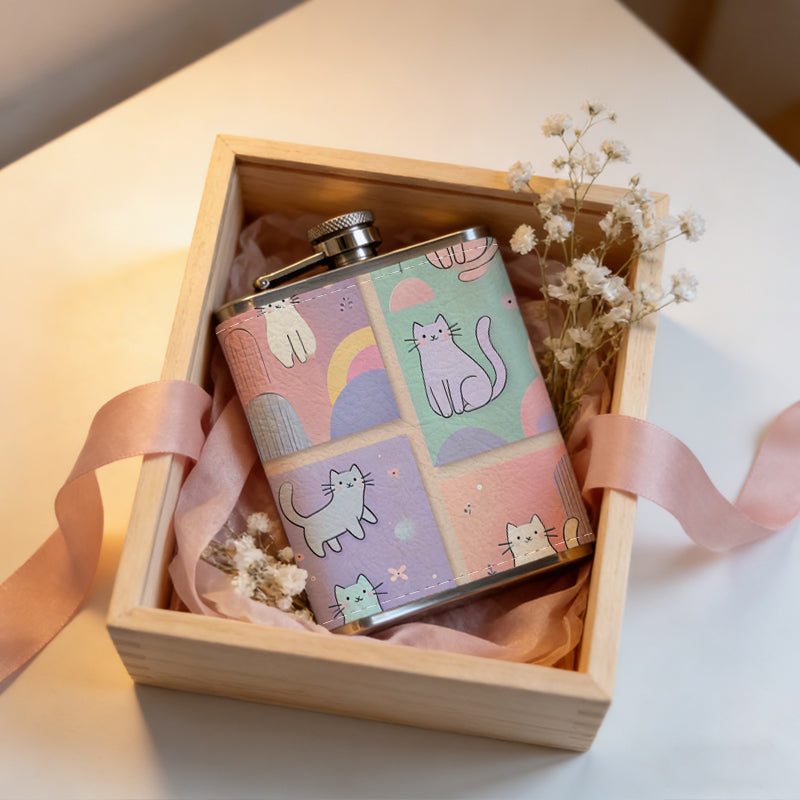 Cartoon cats and flasks 8oz Portable Stainless Steel Hip Flask - Juice Flask - Perfect Gift - Unique Whiskey Flask for Women, Wine Pot Metal - Ideal stainless steel flask for all outdoor activities