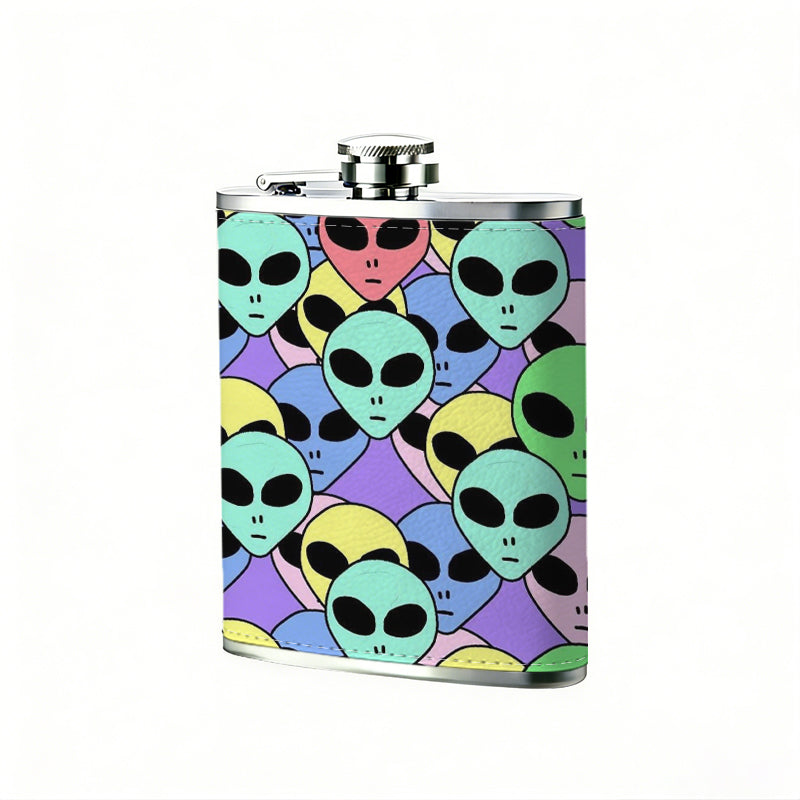 Pattern of colorful alien heads 8oz Portable Stainless Steel Hip Flask - Juice Flask - Perfect Gift - Unique Whiskey Flask for Women, Wine Pot Metal - Ideal stainless steel flask for all outdoor activities