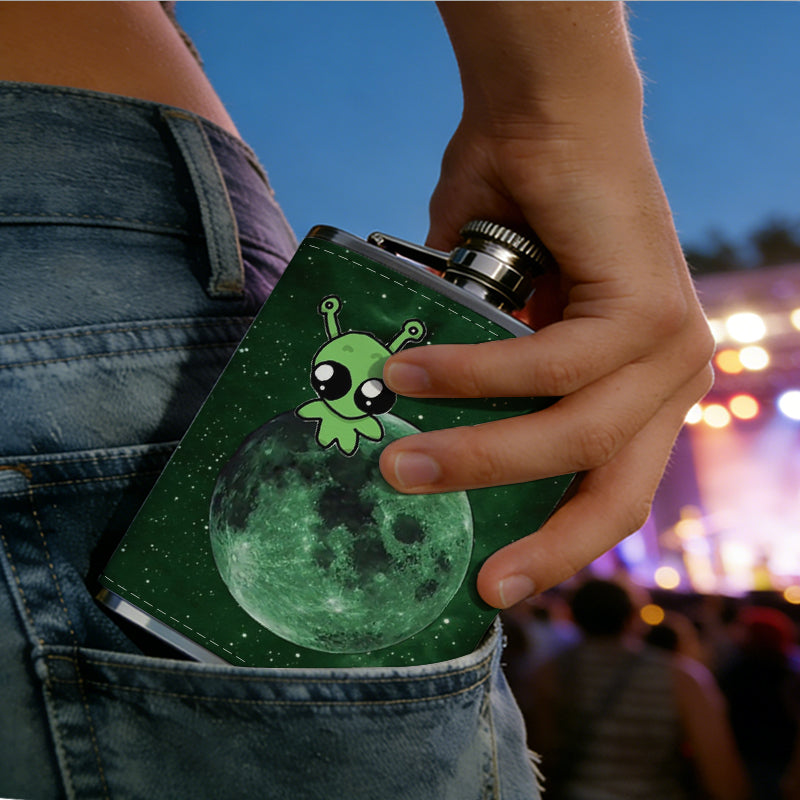 Cartoon bat with stars and moon 8oz Portable Stainless Steel Hip Flask - Juice Flask - Perfect Gift - Unique Whiskey Flask for Women, Wine Pot Metal - Ideal stainless steel flask for all outdoor activities