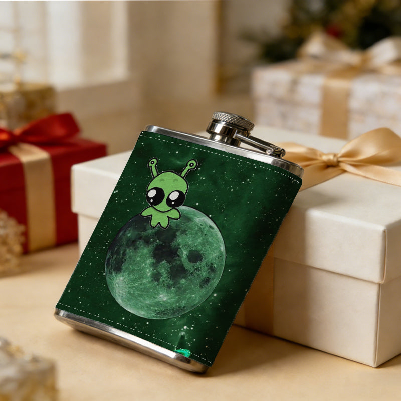 Cartoon bat with stars and moon 8oz Portable Stainless Steel Hip Flask - Juice Flask - Perfect Gift - Unique Whiskey Flask for Women, Wine Pot Metal - Ideal stainless steel flask for all outdoor activities