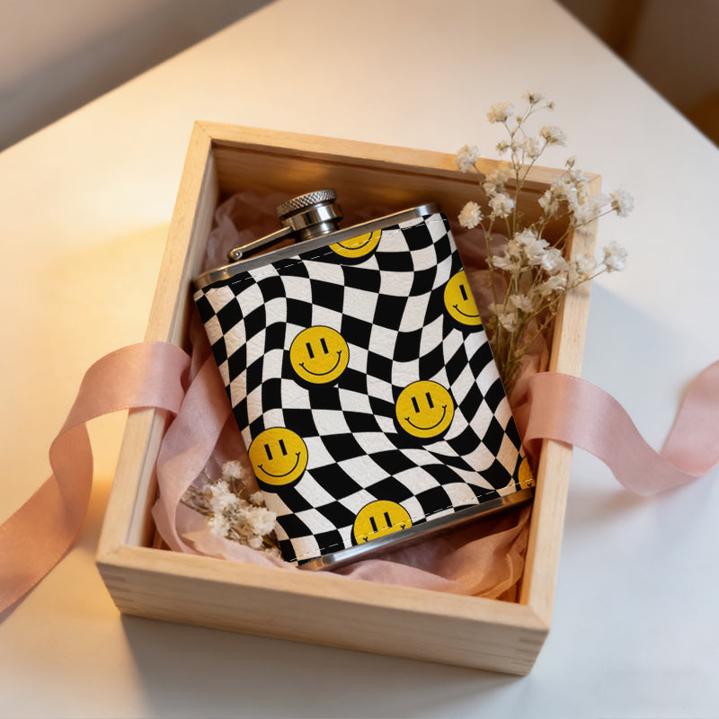 Distorted black white checkered with yellow smiley faces 8oz Portable Stainless Steel Hip Flask - Juice Flask - Perfect Gift - Unique Whiskey Flask for Women, Wine Pot Metal - Ideal stainless steel flask for all outdoor activities