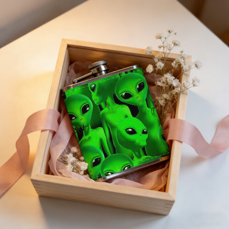 Group of green aliens 8oz Portable Stainless Steel Hip Flask - Juice Flask - Perfect Gift - Unique Whiskey Flask for Women, Wine Pot Metal - Ideal stainless steel flask for all outdoor activities