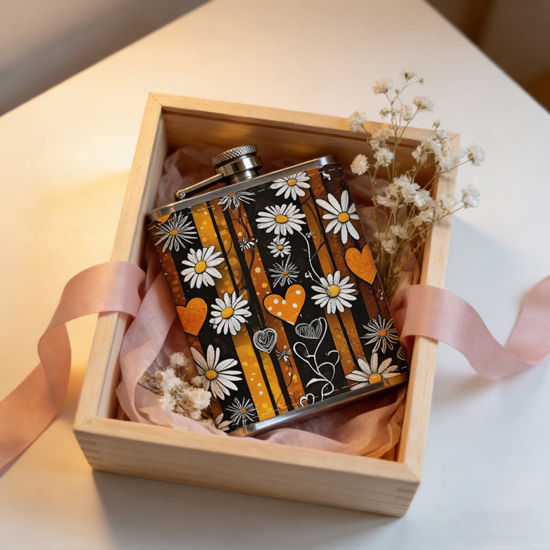 Daisies, orange hearts and stripes 8oz Portable Stainless Steel Hip Flask - Juice Flask - Perfect Gift - Unique Whiskey Flask for Women, Wine Pot Metal - Ideal stainless steel flask for all outdoor activities