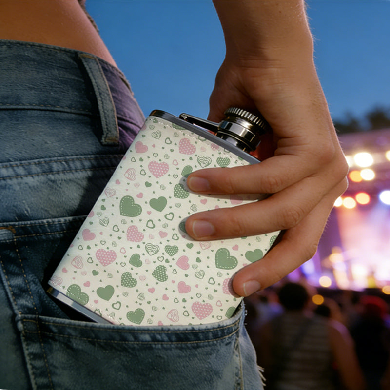 Pink and grey heart pattern 304 Stainless Steel 8oz Hip Flask Portable Leak-Proof Pocket Whiskey Flask for Outdoor Camping Hiking
