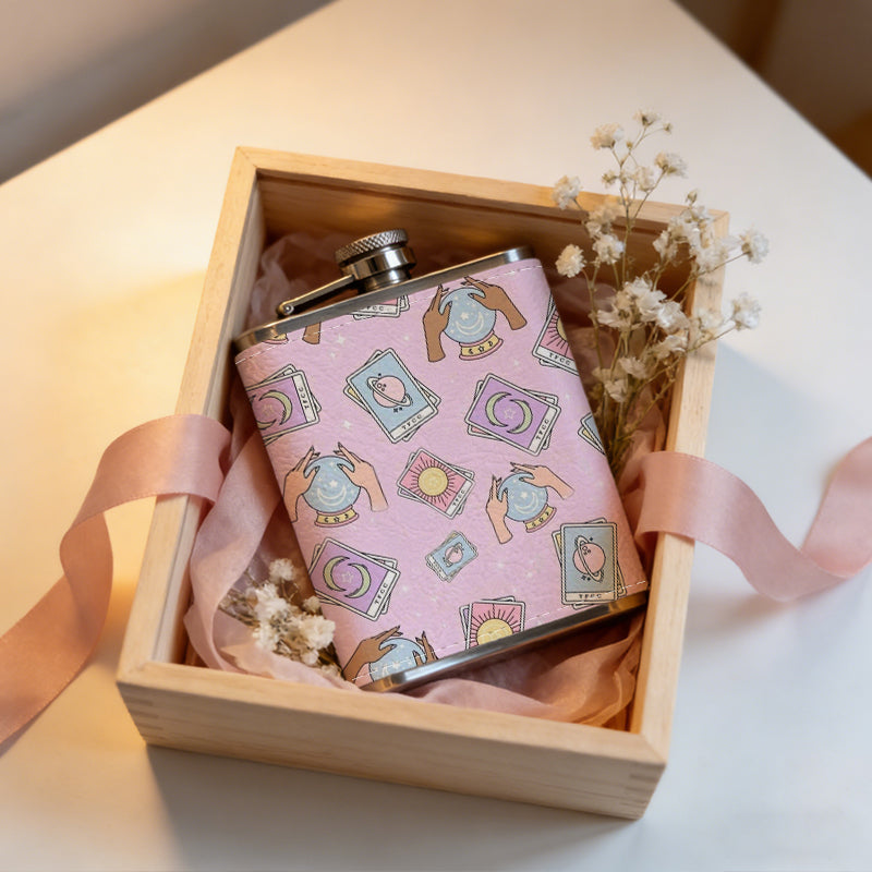 Cartoon banknotes and coins on pink background 8oz Stainless Steel Whiskey Flask with Fashionable pattern print Design - Portable Outdoor Camping & Hunting Flask, Perfect for Tequila, Whiskey, and Spirits - Unique Father'S Day Christmas Gift