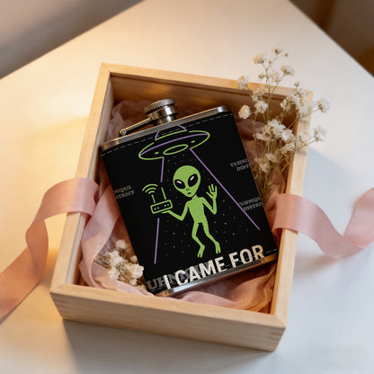 Green alien, UFO and WiFi router 8oz Stainless Steel Whiskey Flask with Fashionable pattern print Design - Portable Outdoor Camping & Hunting Flask, Perfect for Tequila, Whiskey, and Spirits - Unique Father'S Day Christmas Gift