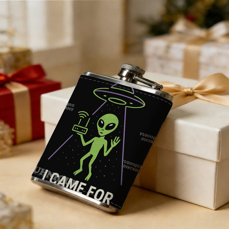 Green alien, UFO and WiFi router 8oz Stainless Steel Whiskey Flask with Fashionable pattern print Design - Portable Outdoor Camping & Hunting Flask, Perfect for Tequila, Whiskey, and Spirits - Unique Father'S Day Christmas Gift