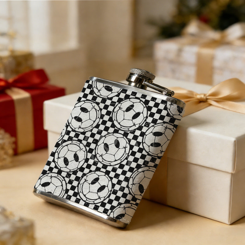Smiley faces on checkerboard background 8oz Stainless Steel Whiskey Flask with Fashionable pattern print Design - Portable Outdoor Camping & Hunting Flask, Perfect for Tequila, Whiskey, and Spirits - Unique Father'S Day Christmas Gift