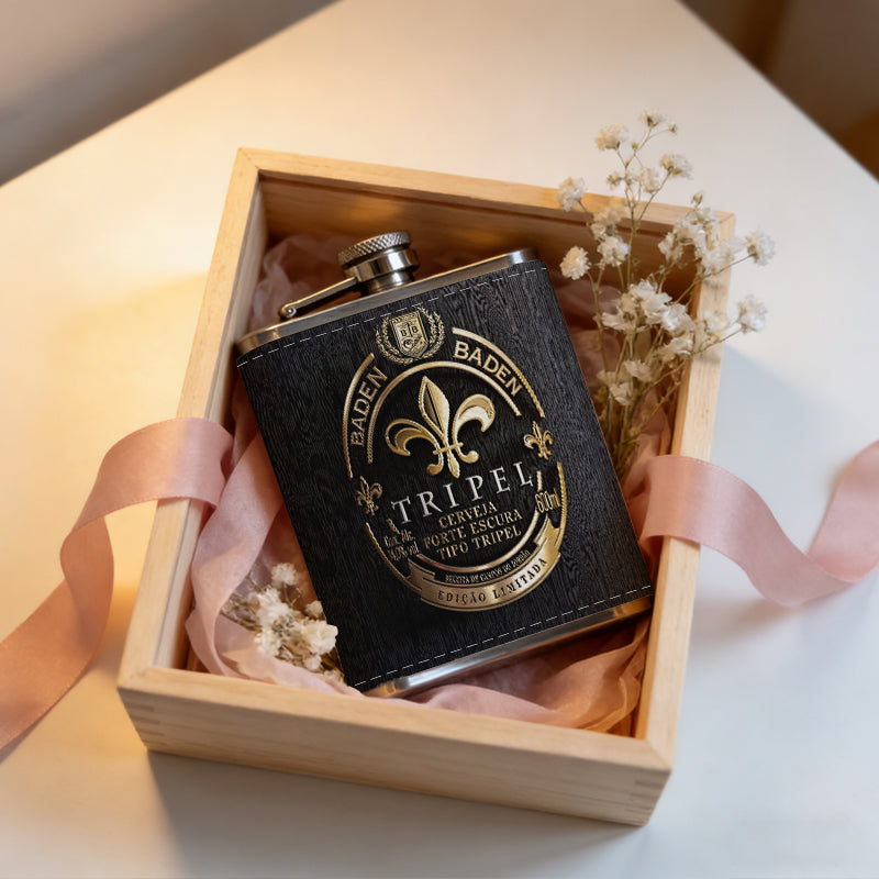 A vintage black-gold beer label with fleur-de-lis 1pc Stainless Steel Flask 8oz -Fashionable patterns Design, Ideal for Dad, Grandpa, Uncle, Hunting Enthusiasts, Birthday, Party, Christmas, Halloween Gifts