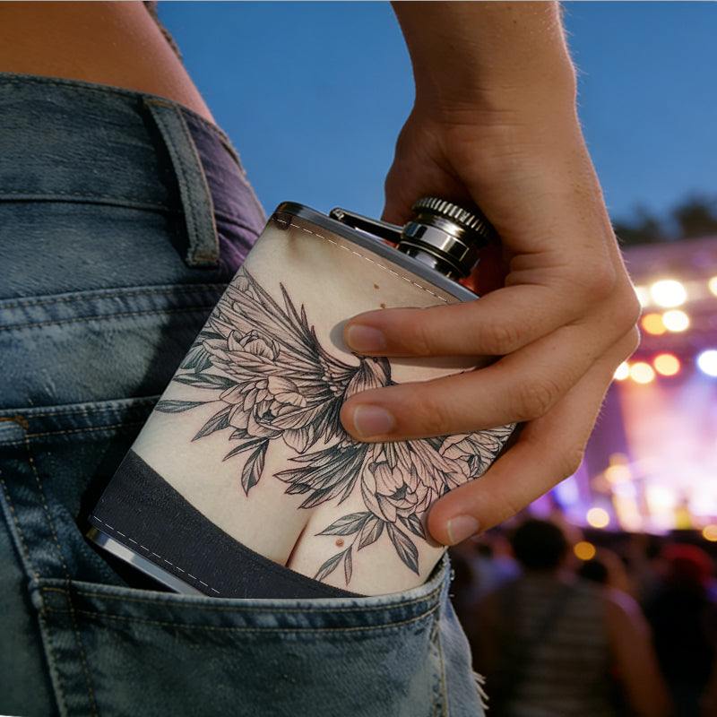Woman with eagle chest tattoo 1pc Stainless Steel Flask 8oz -Fashionable patterns Design, Ideal for Dad, Grandpa, Uncle, Hunting Enthusiasts, Birthday, Party, Christmas, Halloween Gifts