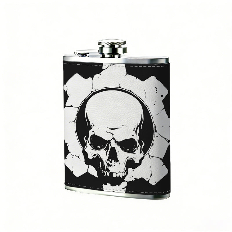 Skull and gear logo 8oz Stainless Steel Flask - Perfect Pocket Whiskey Holder for Men, Ideal Christian Gift for Friends, Colleagues & Brothers