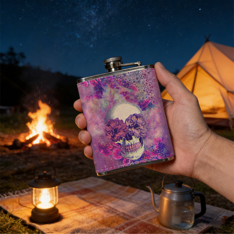 Abstract smiling face on purple background PU Flask, Men's Personalized Water Bottle, Leather Hip Bottle, Groom Gifts, Groom Suggestions, Wedding Party Favors, Best Christmas Gifts, Christmas Gifts, Christmas, Can Be Used in 4 Seasons