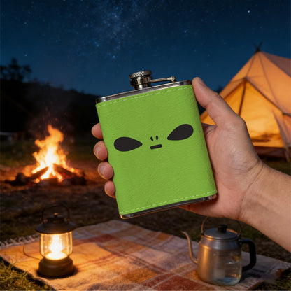Alien face on green background PU Flask, Men's Personalized Water Bottle, Leather Hip Bottle, Groom Gifts, Groom Suggestions, Wedding Party Favors, Best Christmas Gifts, Christmas Gifts, Christmas, Can Be Used in 4 Seasons