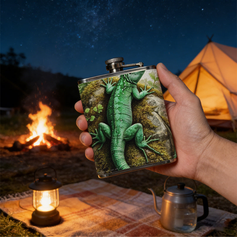 Green lizard on rock with plants PU Flask, Men's Personalized Water Bottle, Leather Hip Bottle, Groom Gifts, Groom Suggestions, Wedding Party Favors, Best Christmas Gifts, Christmas Gifts, Christmas, Can Be Used in 4 Seasons