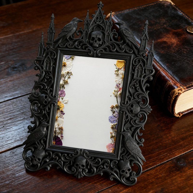 Gothic Dark-style Photo Frame | Paranormal Podcast Studio Backdrop Decor, Photo Ornament, Wall-mountable & Tabletop, Waterproof Plastic Fram