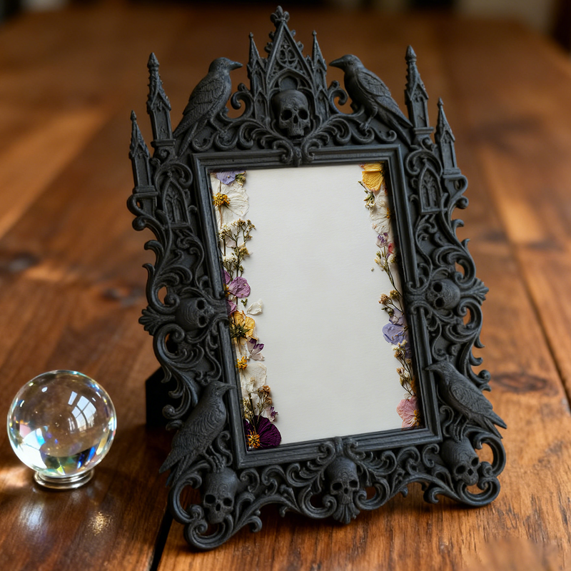 Gothic Dark-style Photo Frame | Paranormal Podcast Studio Backdrop Decor, Photo Ornament, Wall-mountable & Tabletop, Waterproof Plastic Fram