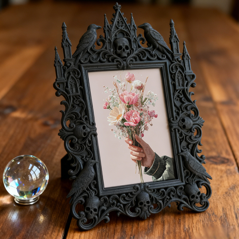 Gothic Dark-style Photo Frame | Steampunk Cosplay Photoshoot Prop Decor, Photo Ornament, Wall-mountable & Tabletop, Waterproof Plastic Frame