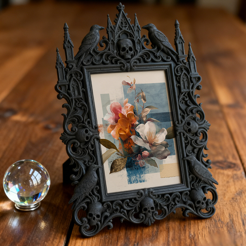 Gothic Dark-style Photo Frame | Handmade Gothic Jewelry Pop-up Shop Decor, Photo Ornament, Wall-mountable & Tabletop, Waterproof Plastic Fra