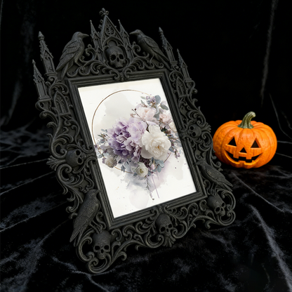 Gothic Dark-style Photo Frame | Halloween Trick-or-Treat Station Decor, Photo Ornament, Wall-mountable & Tabletop, Waterproof Plastic Frame