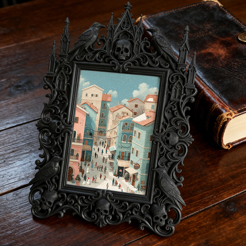 Gothic Dark-style Photo Frame | Haunted Hayride Ticket Booth Decor, Photo Ornament, Wall-mountable & Tabletop, Waterproof Plastic Frame