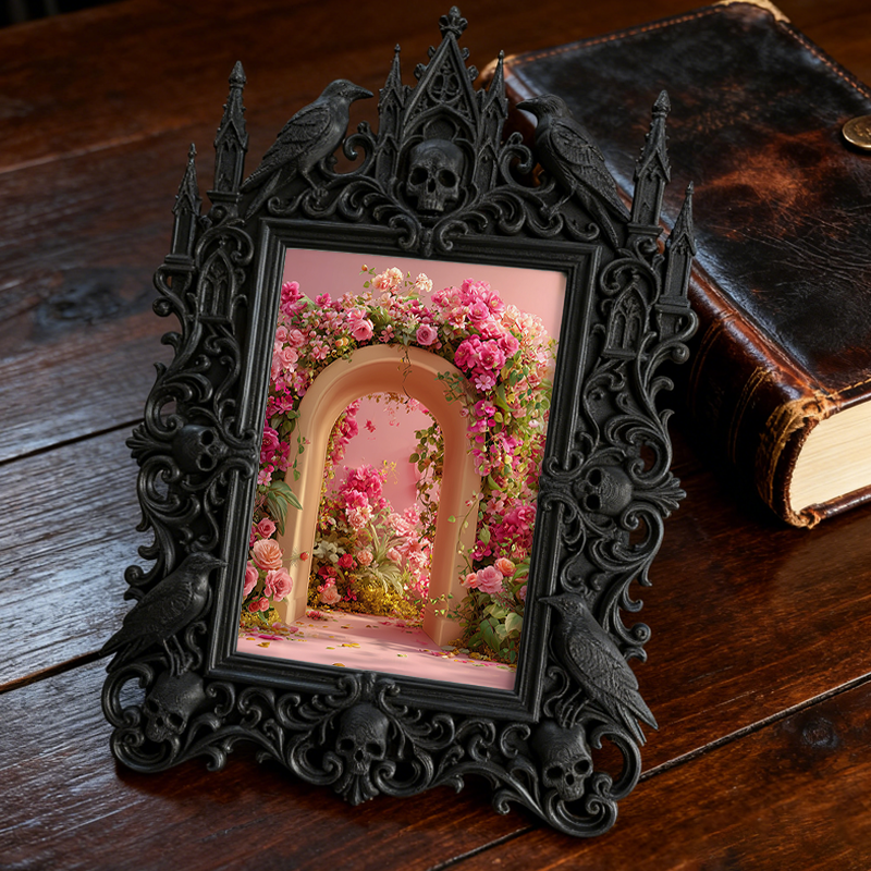 Gothic Dark-style Photo Frame | Horror Game Streamer Background Wall Decor, Photo Ornament, Wall-mountable & Tabletop, Waterproof Plastic Fr