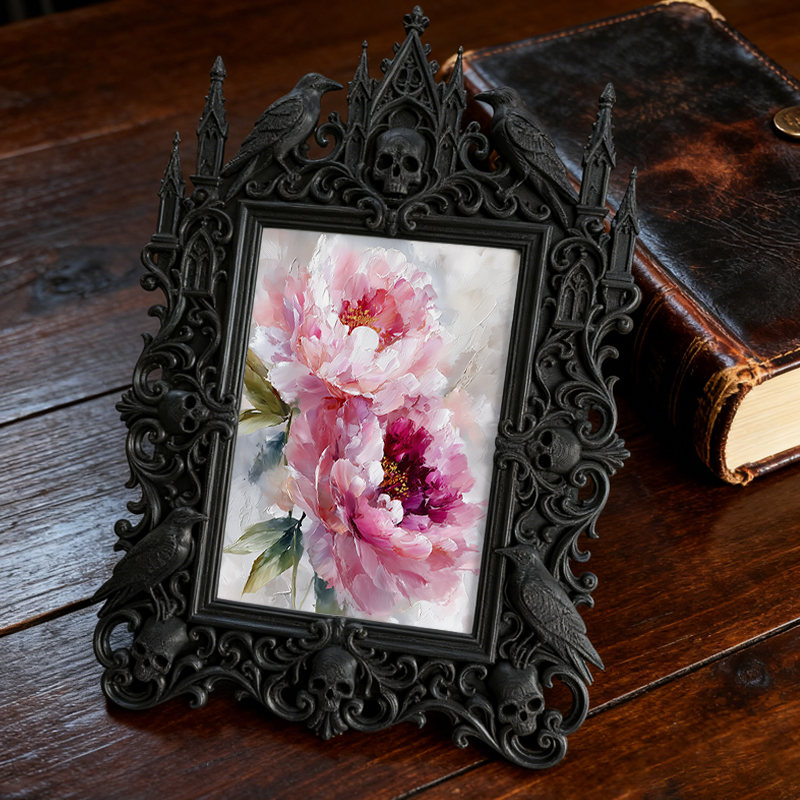 Gothic Dark-style Photo Frame | Haunted House Actor Dressing Room Decor, Photo Ornament, Wall-mountable & Tabletop, Waterproof Plastic Frame