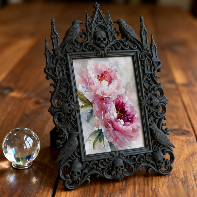 Gothic Dark-style Photo Frame | Haunted House Actor Dressing Room Decor, Photo Ornament, Wall-mountable & Tabletop, Waterproof Plastic Frame