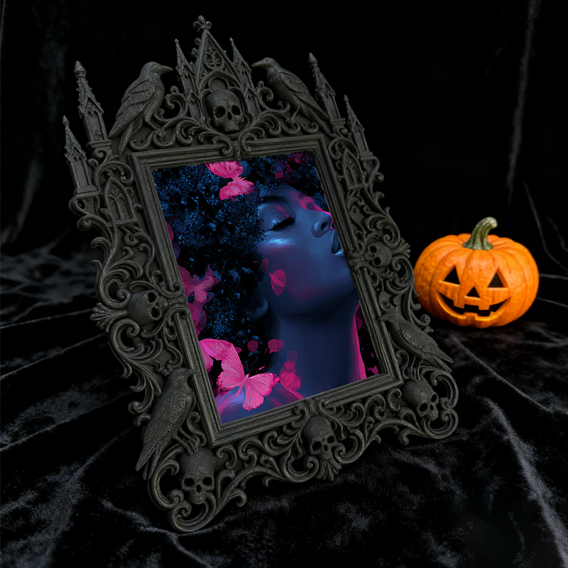 Gothic Dark-style Photo Frame | Halloween Neighborhood Haunt Decor, Photo Ornament, Wall-mountable & Tabletop, Waterproof Plastic Frame