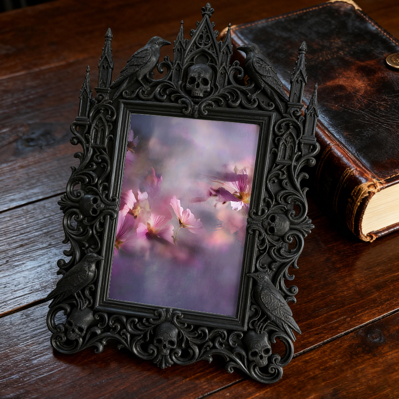 European Court Relief Luxury Frame | Graduation Party Decor, Photo Display Ornament, Royal Retro Style