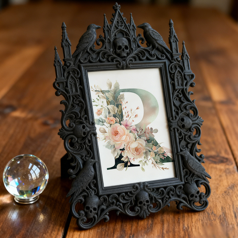 European Court Relief Luxury Frame | Fashion Boutique Fitting Room Decor, Photo Display Ornament, Royal Frame