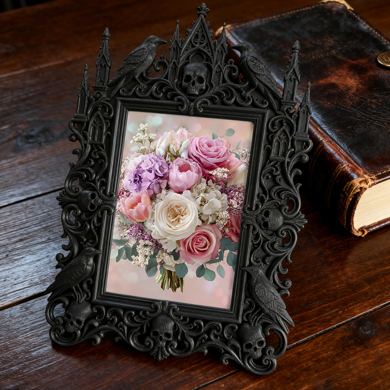 European Court Relief Luxury Frame | Handicraft Shop Shelf Decor, Photo Frame Prop, Court Carved Craft