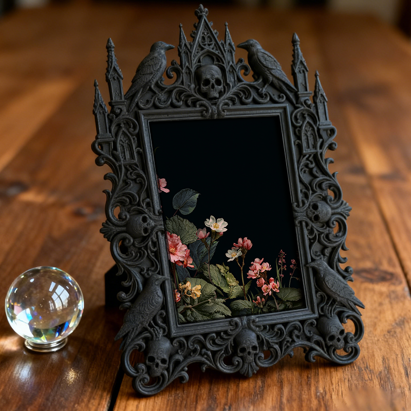 European Court Relief Luxury Frame | Art Studio Display Decor, Photo Holder, Palace-style Relief Design