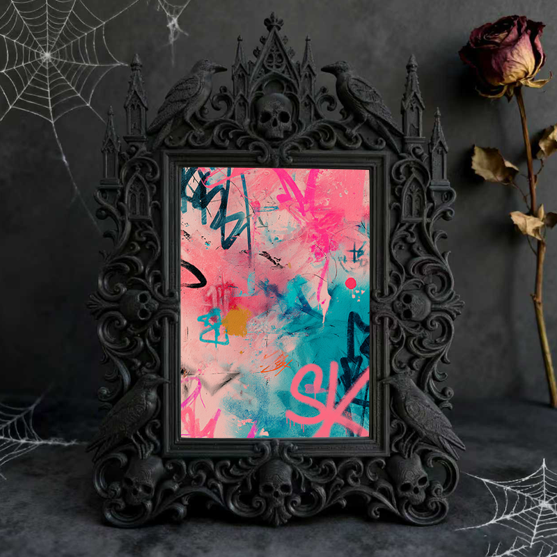 Bestseller Court Carved Luxury Frame | Vintage Coffee Table Centerpiece, Eye-catching Photo Ornament, Palace Craft