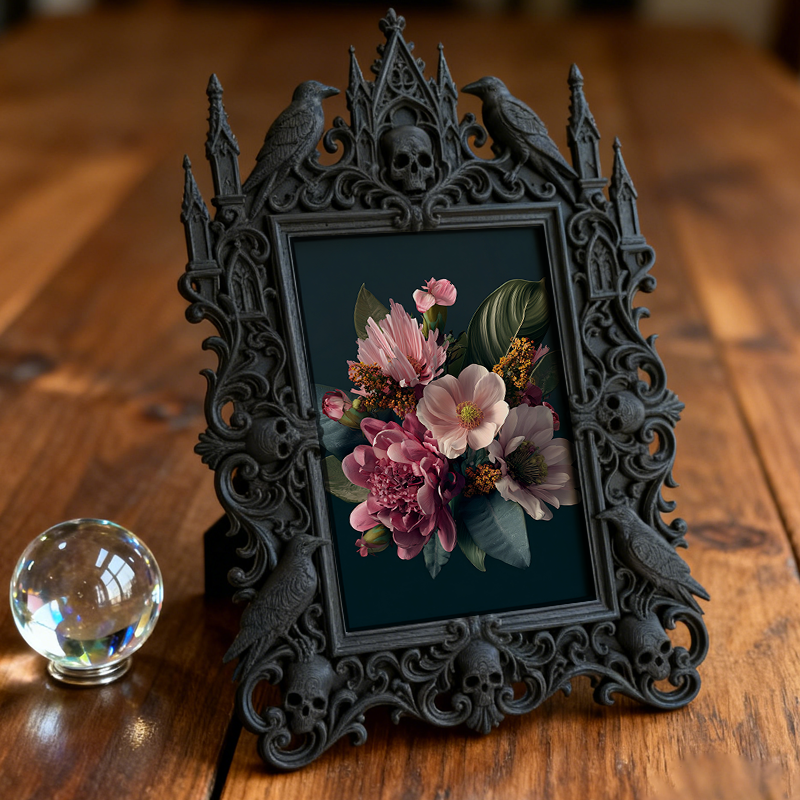 Hot-selling Royal Relief Frame | Vintage Bookstore Corner Decor, Photo Prop, Court Relief Craft