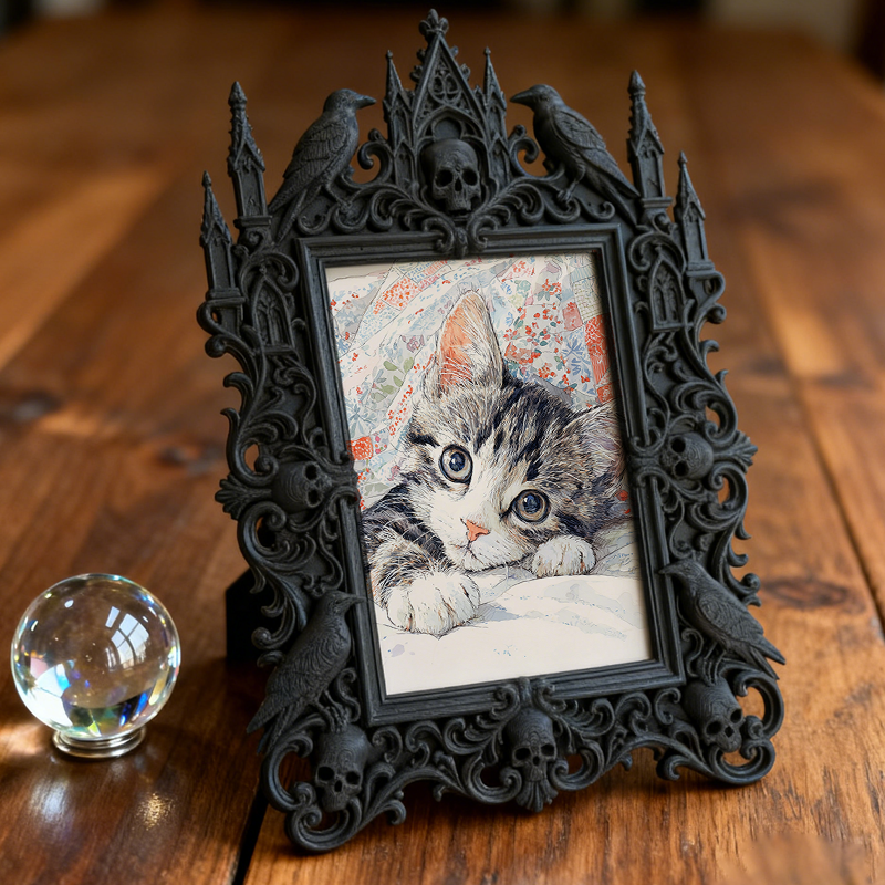Premium European Court Relief Frame | Wine Cellar Tasting Area Decor, Tabletop Photo Holder, Vintage Royal Craft