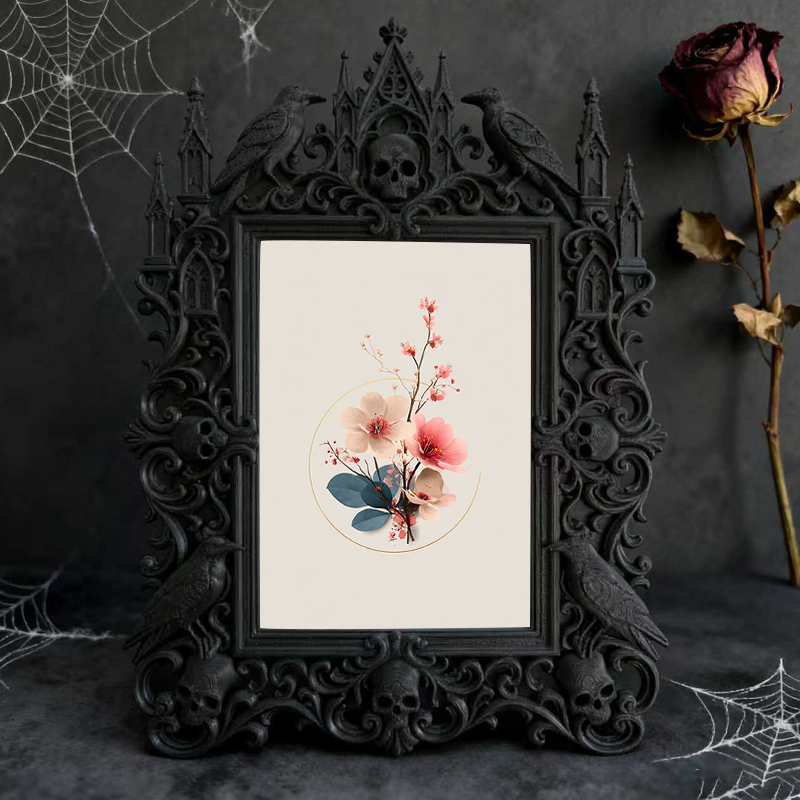 Stylish European Relief Photo Frame | Antique Watch Store Shelf Decor, Photo Ornament, Noble Carved Design