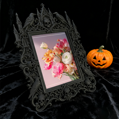 Popular Royal Relief Frame | Community Library Reading Corner Decor, Photo Holder, Warm Court Style