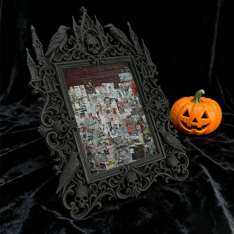 Stylish Gothic Dark-style Photo Frame | Retro Arcade Horror Game Corner Decor, Photo Ornament, Wall-mountable & Tabletop, Waterproof Game-th