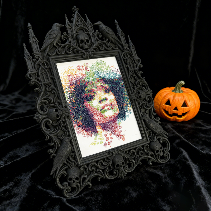 Top-rated Gothic Dark-style Photo Frame | Vampire-themed Bar Wall Decor, Photo Ornament, Dual-use Display, Waterproof Durable Plastic Frame