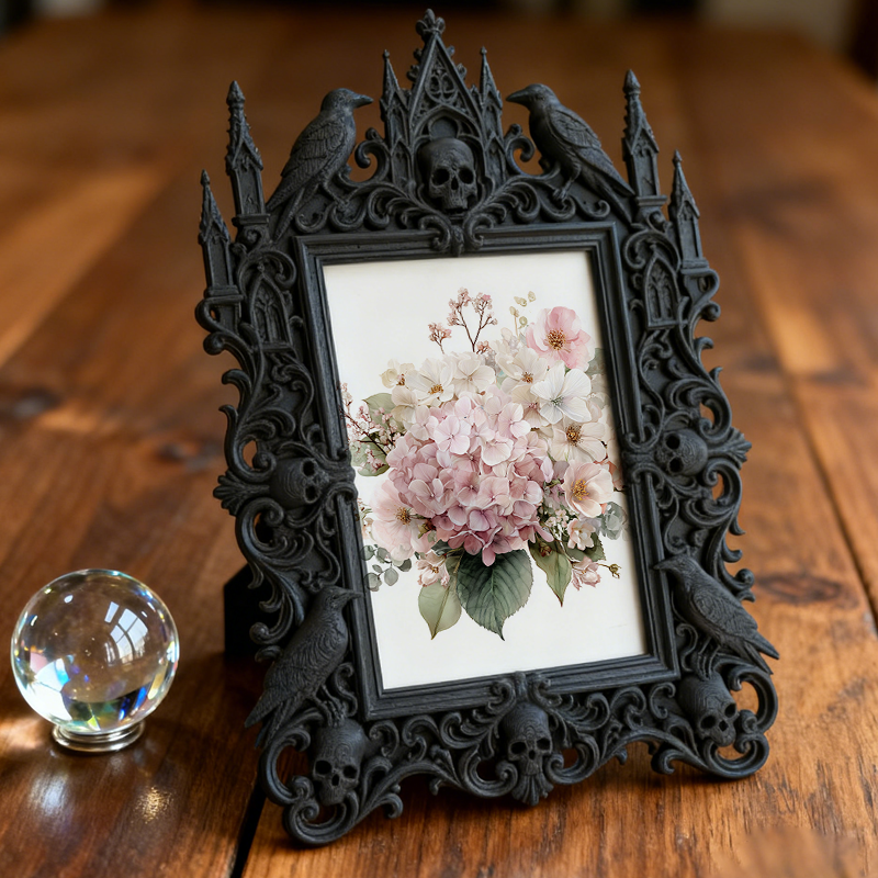 Must-have Gothic Dark-style Photo Frame | Gothic Pet Photography Studio Prop, Photo Ornament, Wall-mountable & Tabletop, Portable Waterproof