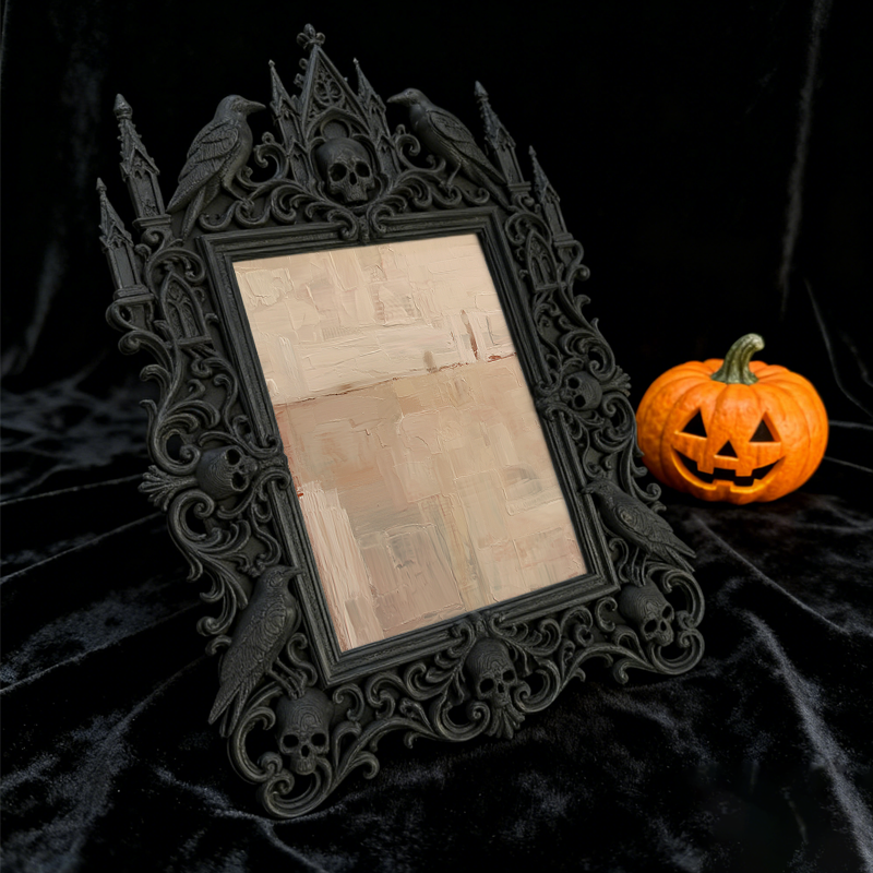 Must-have Gothic Dark-style Photo Frame | Horror Themed Escape Game Prize Decor, Photo Ornament, Wall-mountable & Tabletop, Reusable Waterpr