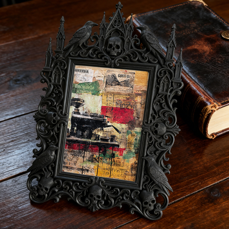 Edgy Gothic Dark-style Photo Frame | Dark Taxidermy Art Studio Display, Photo Ornament, Wall/Table Dual-use, Dustproof Frame