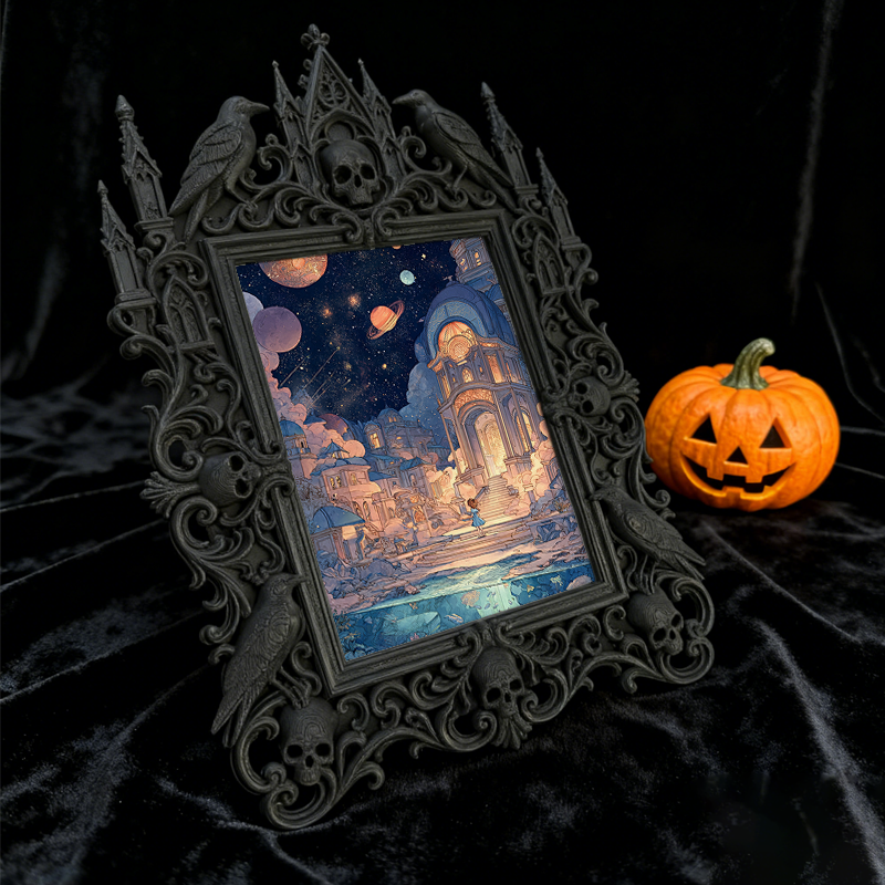 Rare Gothic Dark-style Photo Frame | Vampire Themed Craft Beer Bar Decor, Photo Ornament, Dual-use Display, Elegant Plastic Frame